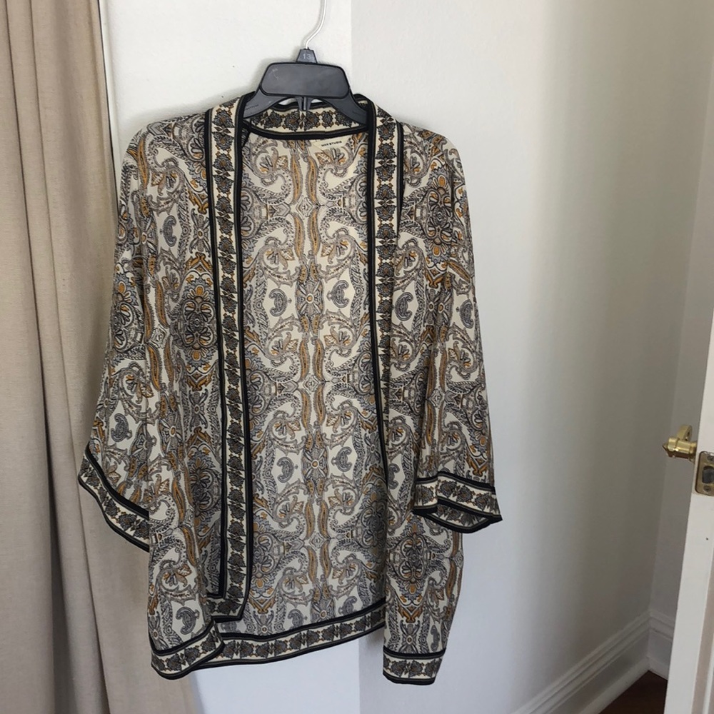 beautiful patterned kimono